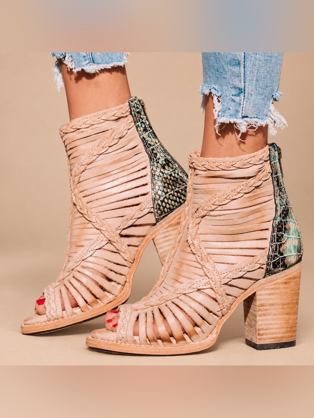 FREEBIRD Bela Woven Leather Heeled Sandals Size 8 NWOT Boho Western